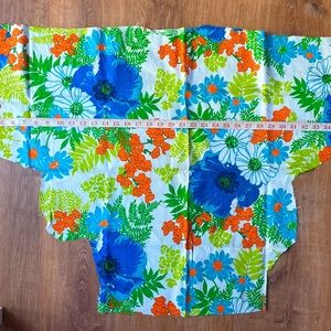 Vintage floral print fabric (3 pieces)